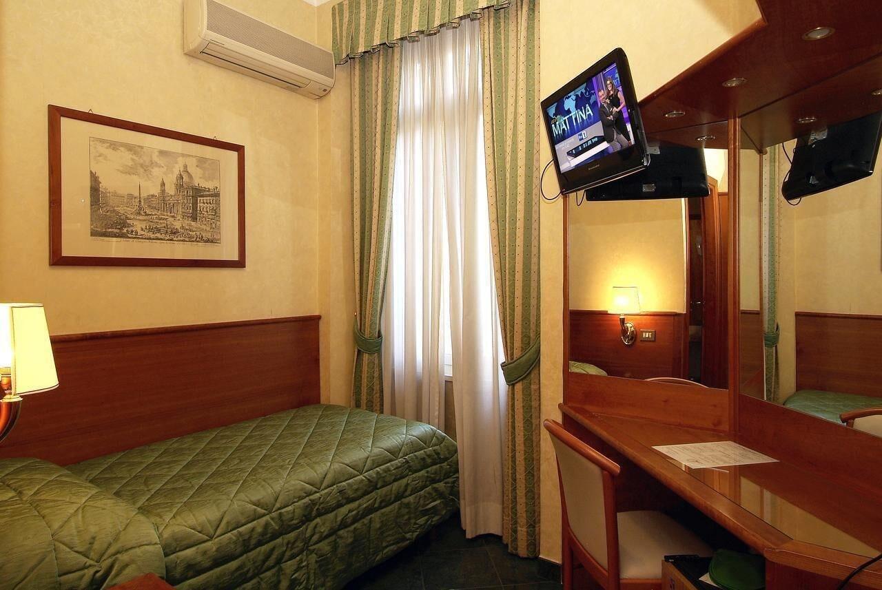 רומא Hotel Argentina מראה חיצוני תמונה
